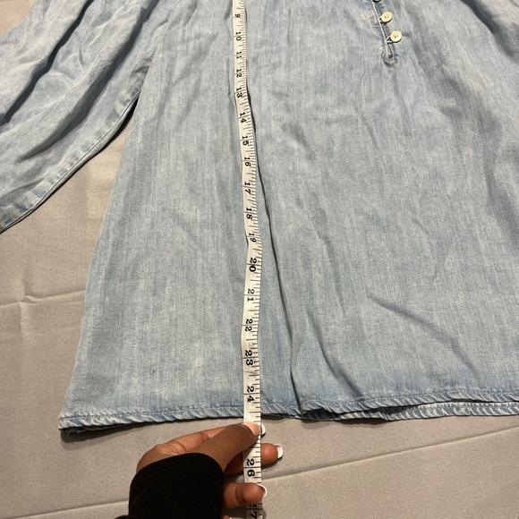 Levi's Chambray Blouse Women Large Light Blue Excellent Puff Sleeve Boho Top - Picture 5 of 8